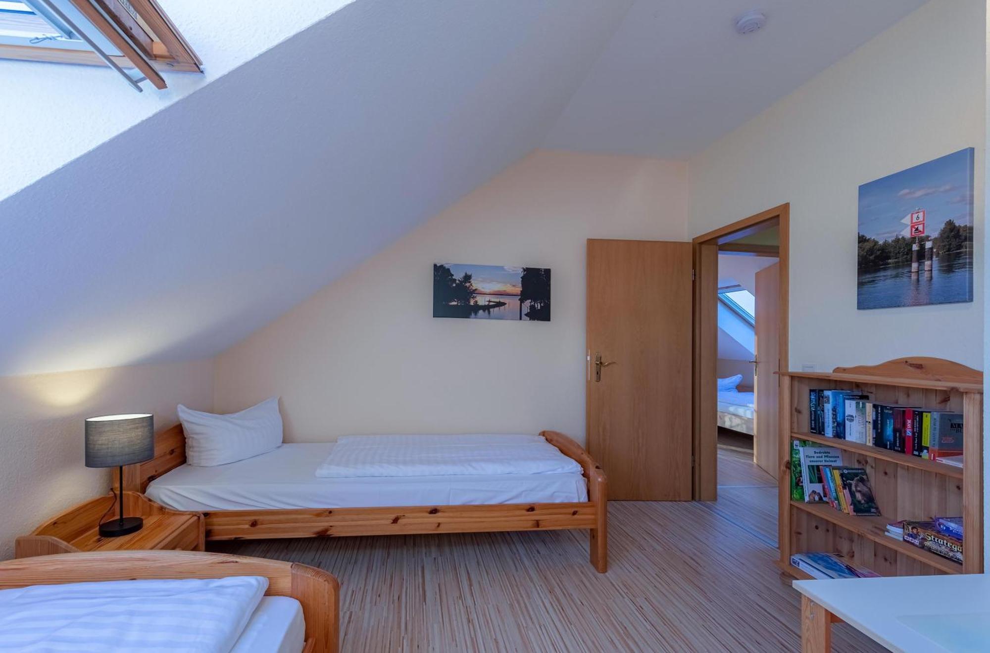 Ferienhaus Schwanensee Fuenfseen Екстер'єр фото