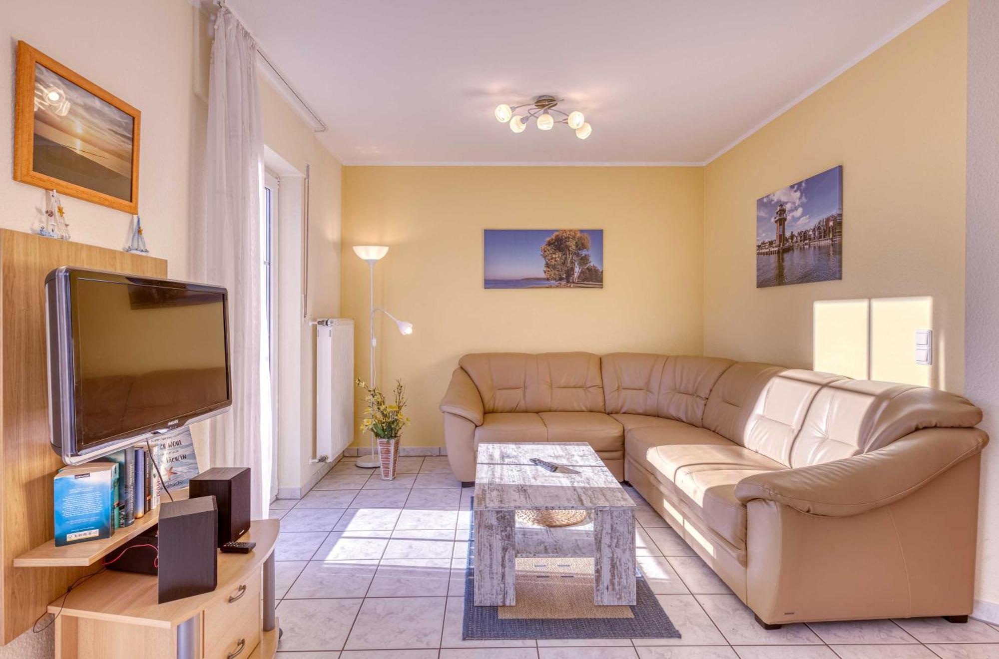 Ferienhaus Schwanensee Fuenfseen Екстер'єр фото